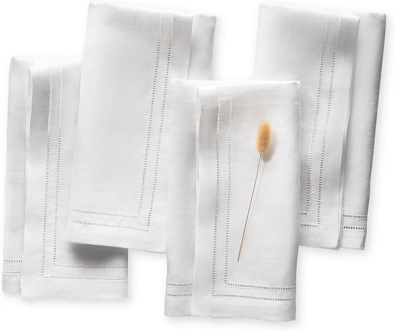 Szycie serwetek obiadowych