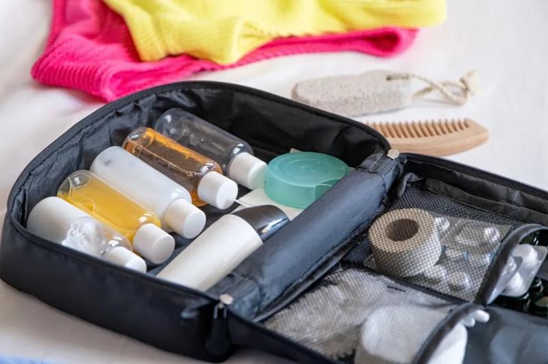 Kosmetyki w bagażu podręcznym Ryanair