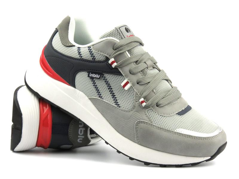 Obuwie piłkarskie na sztuczną trawę