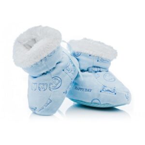 Szyjemy z sercem: praktyczny przewodnik, jak uszyć buciki dla dziecka