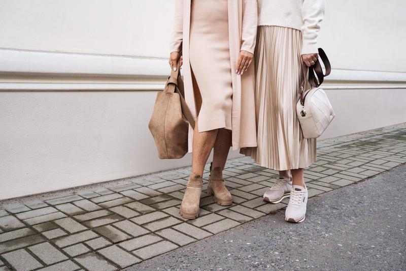 Buty do sukienki zimą