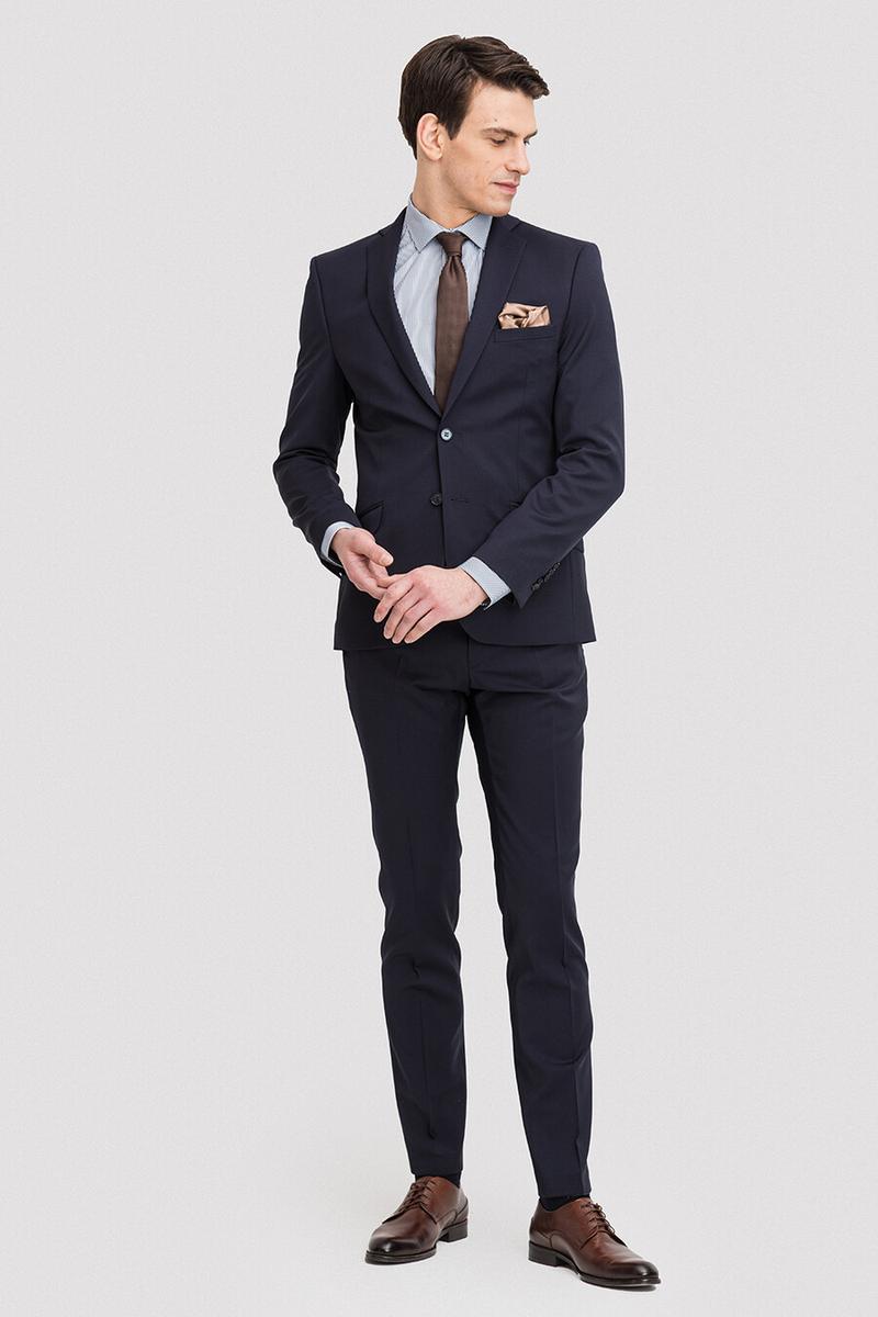 Jakie buty do garnituru męskiego