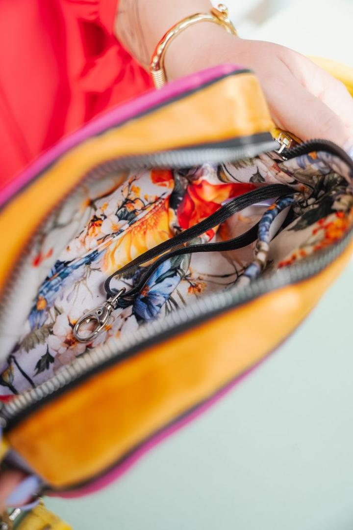 Szycie podszewki do torebki