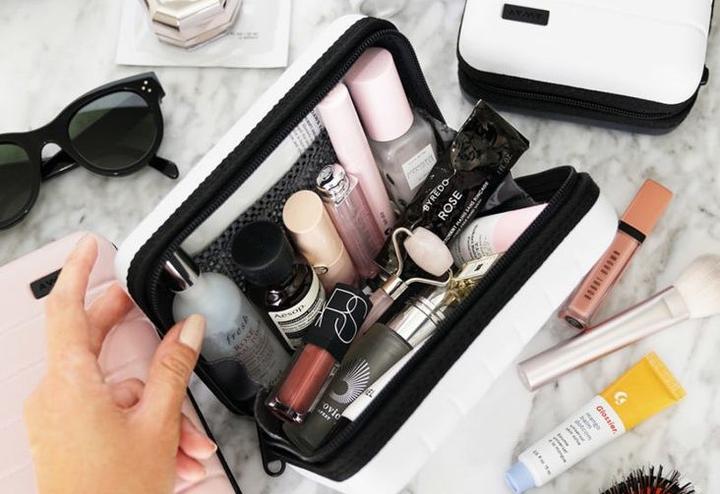 Zasady przewozu kosmetyków