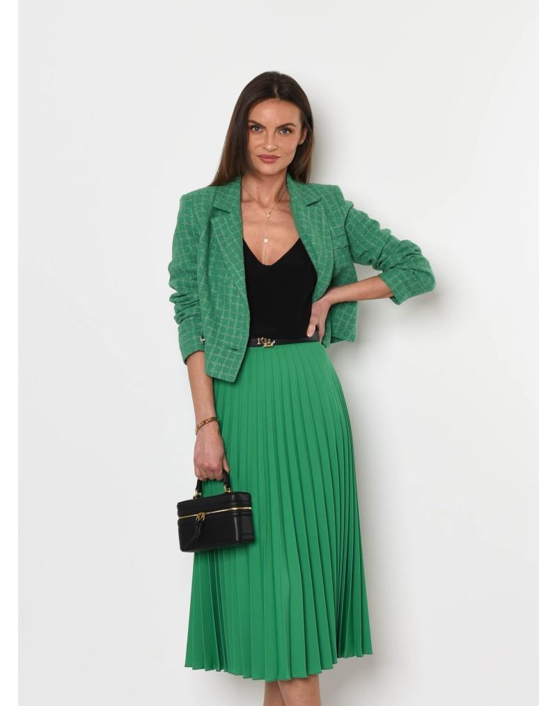 Jakie bluzki najlepiej komponują się z plisowaną spódnicą za kolano?