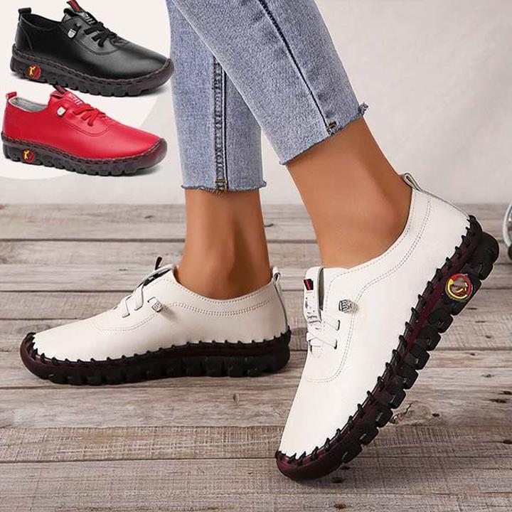 Jakie buty wybrać, aby uniknąć odcisków i cieszyć się komfortem?