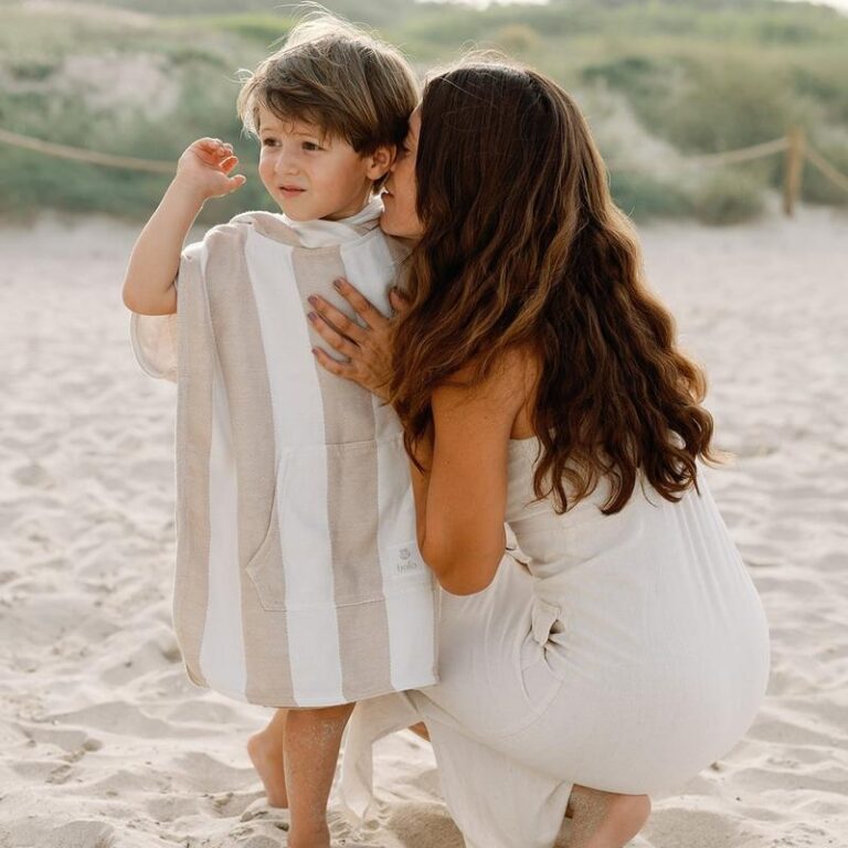 Twój przewodnik po szyciu – łatwe sposoby na ponczo dla dziecka