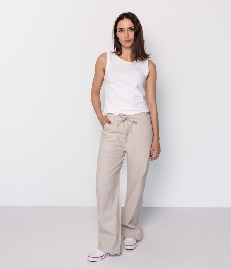 Jak dobrać rozmiar spodni damskich przy 90 cm w pasie?