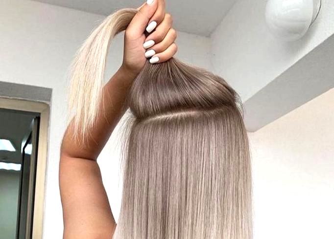 Jak farbować włosy, aby uniknąć nieestetycznych odrostów?