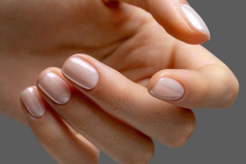 Manicure hybrydowy