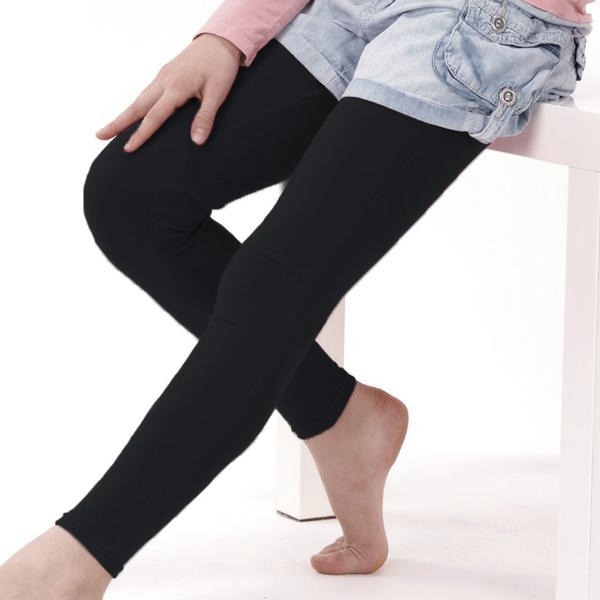 Szyjemy legginsy dla dziewczynki – krok po kroku do modnego outfitu